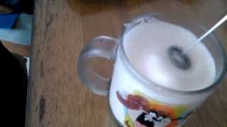 Aerolatte Review Frothing Cold Milk In Under 1 Minute [upl. by Natelson]